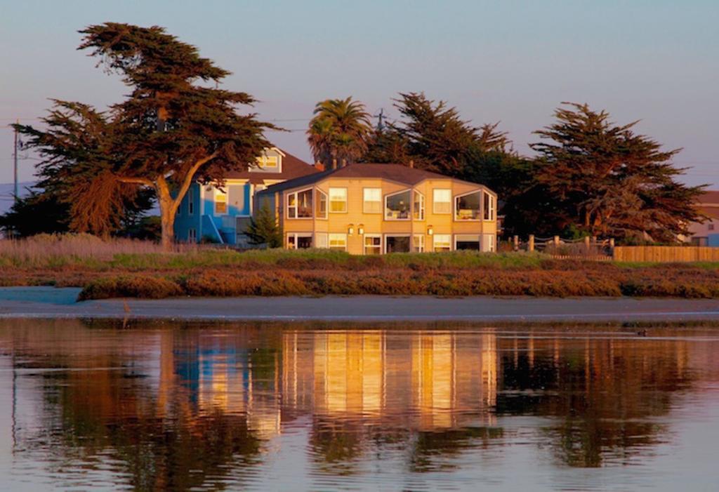 Captain'S Inn At Moss Landing Exterior foto