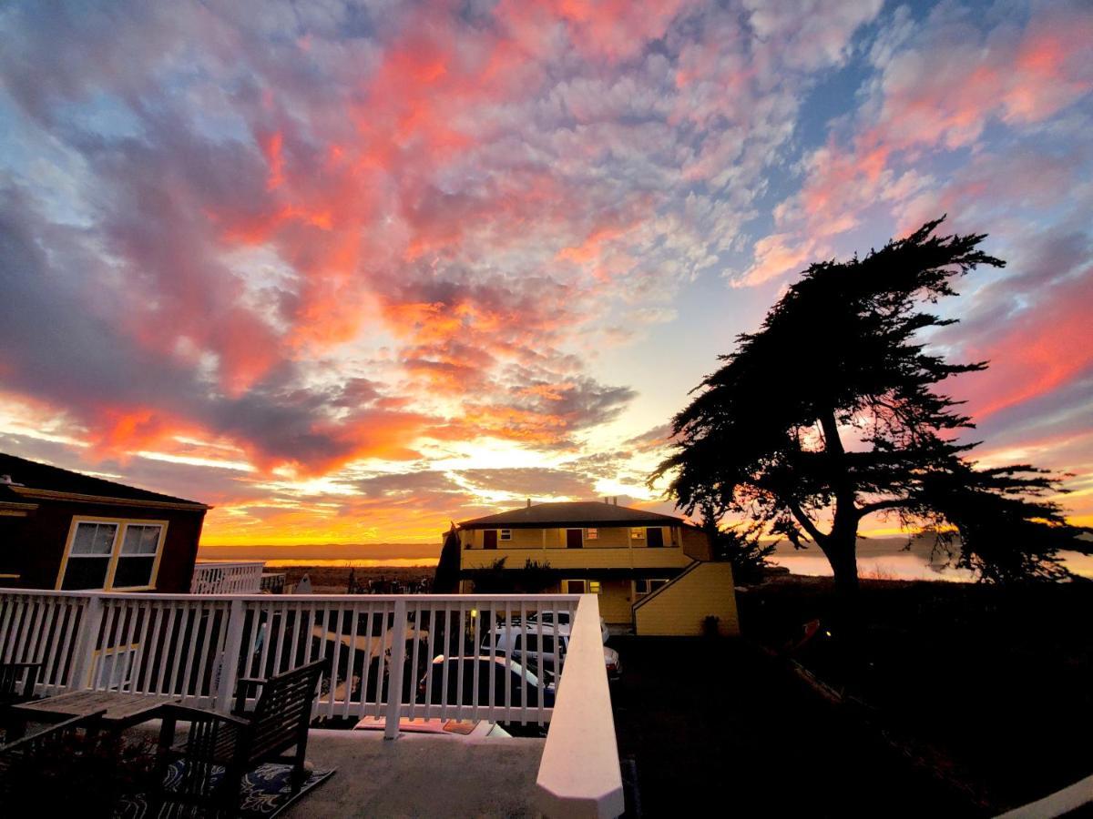 Captain'S Inn At Moss Landing Exterior foto